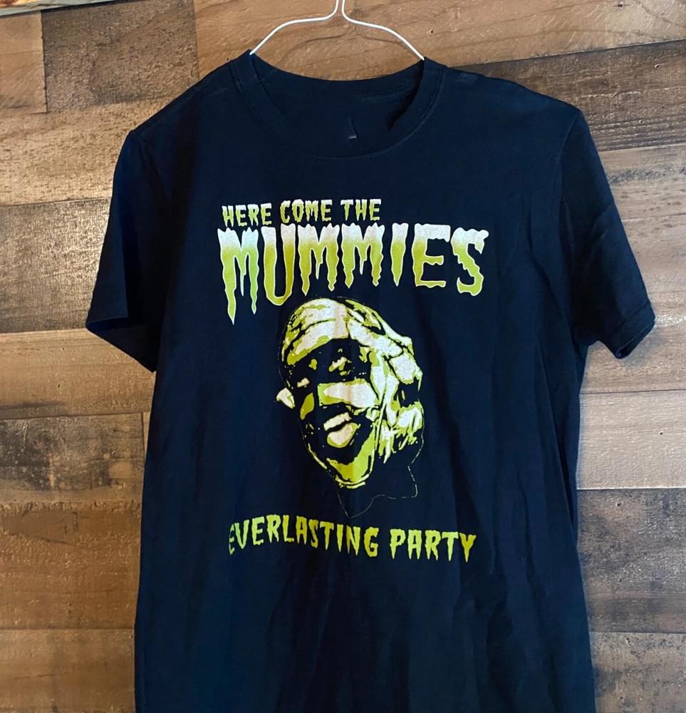 Here Come The Mummies Band Everlasting Party Cotton Black S5XL T Shirt AG860 Unisex T-Shirt L
Here Come The Mummies Band Everlasting Party Cotton Black S5XL T Shirt AG860 Unisex T-Shirt L