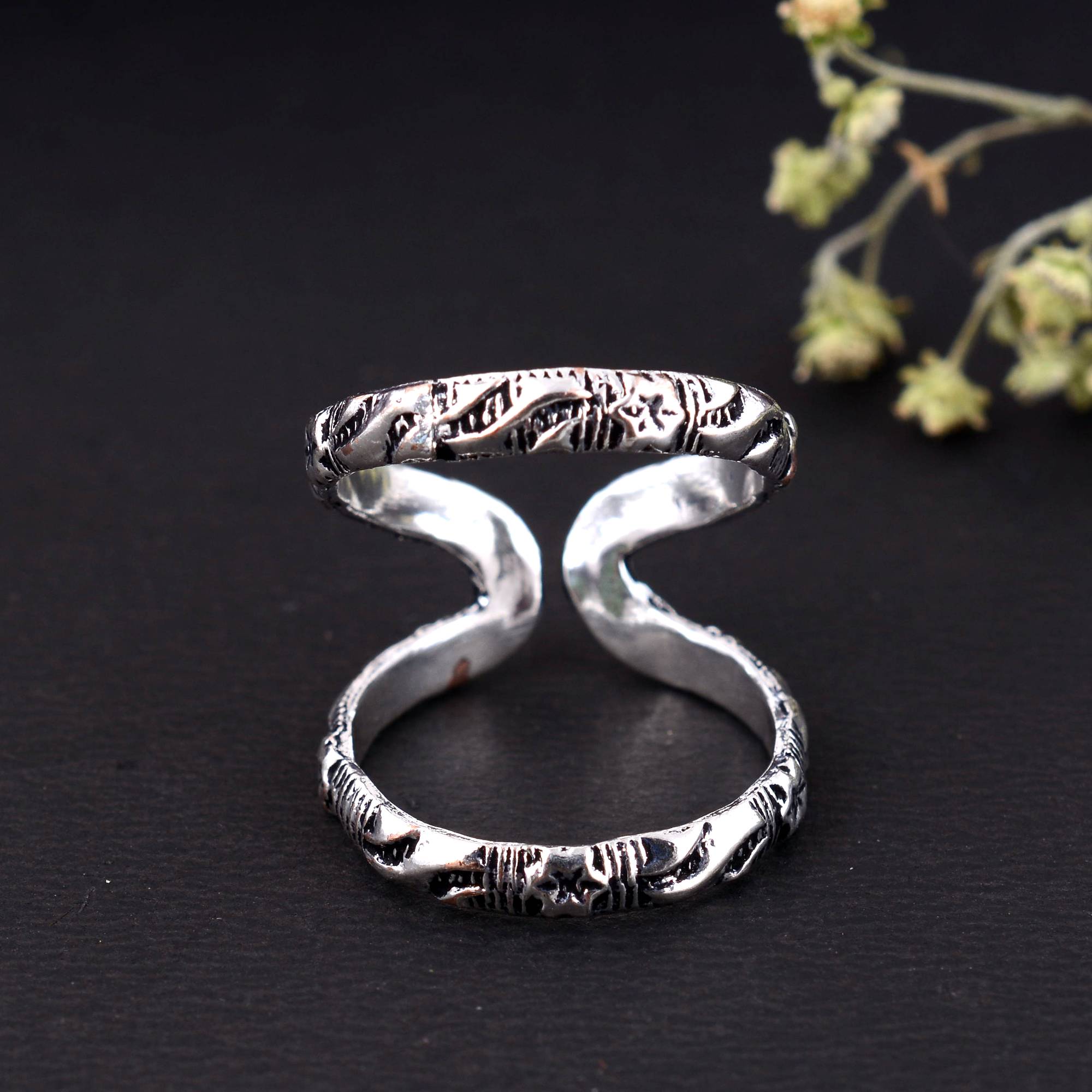 Powerful Arthritis Relief Silver Ring Adjustable 925 Sterling Silver Pain Comfort Jewelry for Daily Use 13 срібний
Powerful Arthritis Relief Silver Ring Adjustable 925 Sterling Silver Pain Comfort Jewelry for Daily Use 13 срібний