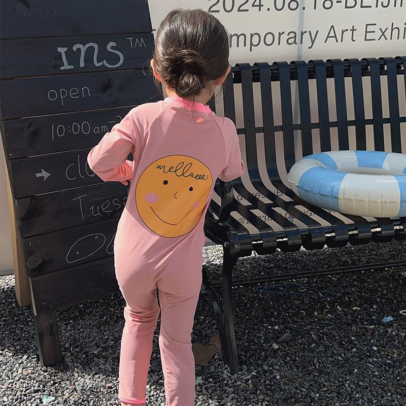 Pink Cartoon Long Sleeve Sunscreen Swimsuit for Girls - Summer Princess Style, Sizes for Small and Medium Children 120cm розовый
Pink Cartoon Long Sleeve Sunscreen Swimsuit for Girls - Summer Princess Style, Sizes for Small and Medium Children 120cm розовый