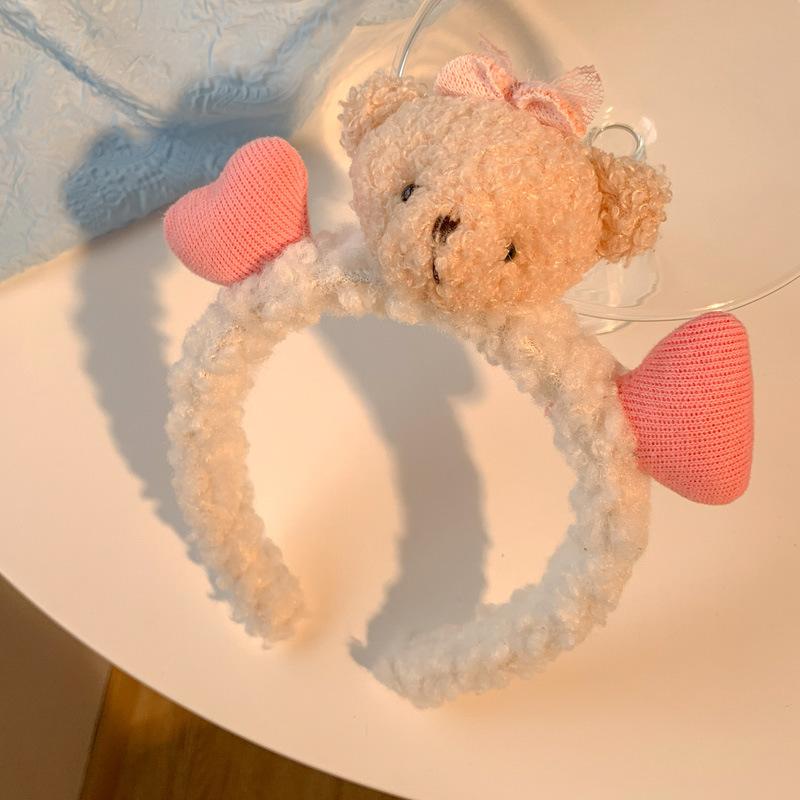 1 шт. Повязка на голову для мытья лица и волос с мордочкой медвежонка Любовь , женская, милая, с кошачьими ушками, заколка для волос, летняя, с кроликом, аксессуары для волос
1 шт. Повязка на голову для мытья лица и волос с мордочкой медвежонка Любовь , женская, милая, с кошачьими ушками, заколка для волос, летняя, с кроликом, аксессуары для волос