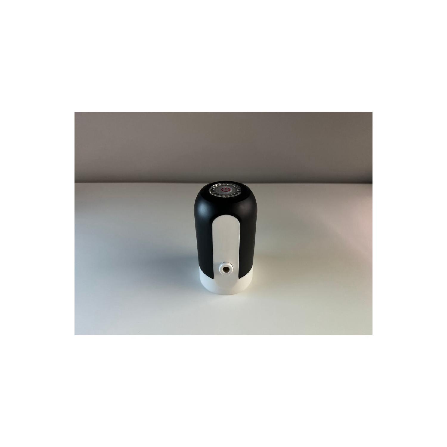 Class Glass Pipe Rechargeable Bottle Pump (black) білий 
Class Glass Pipe Rechargeable Bottle Pump (black) білий