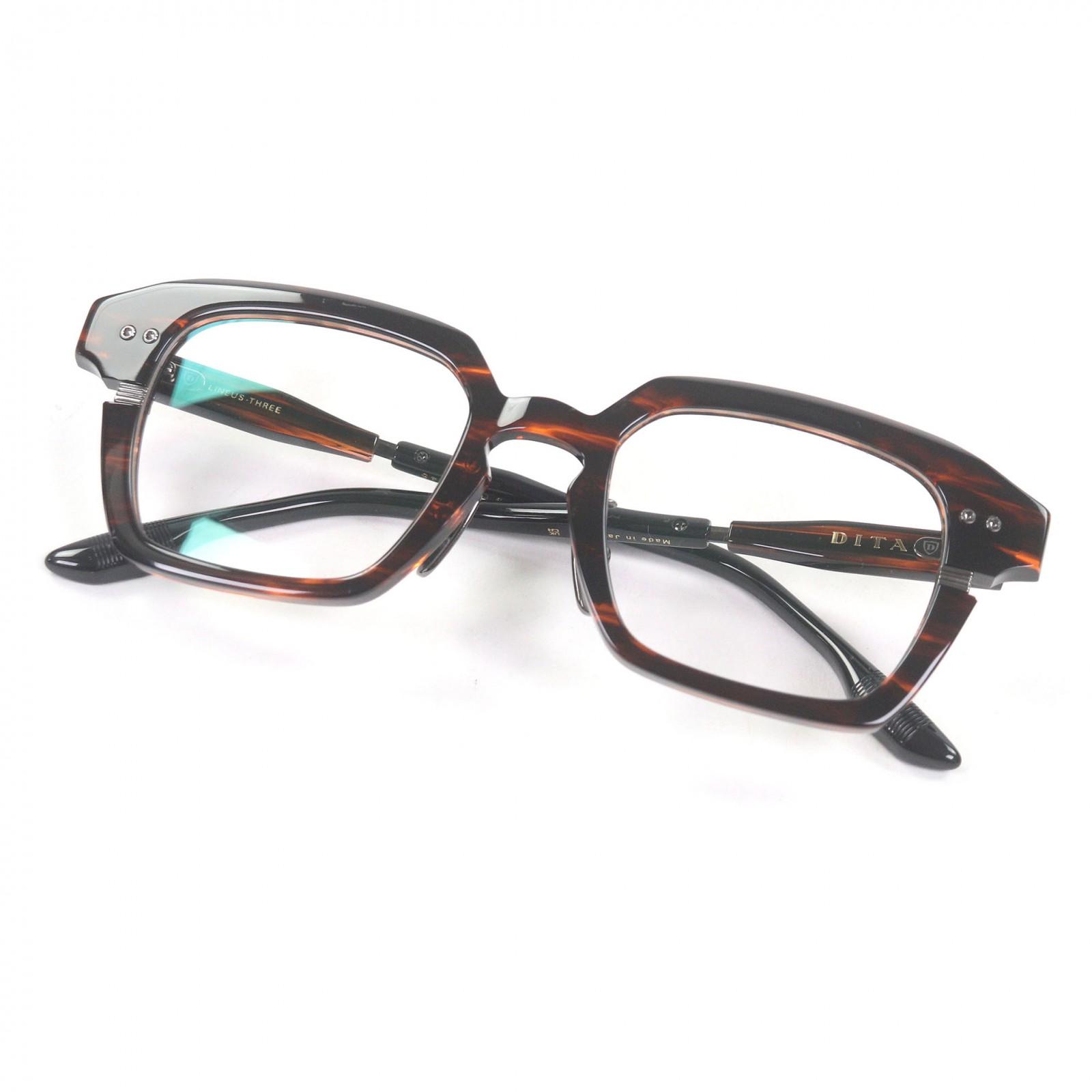 Excellent DITA Glasses LINEUS-THREE Wellington Frame Clear brown Used
Excellent DITA Glasses LINEUS-THREE Wellington Frame Clear brown Used