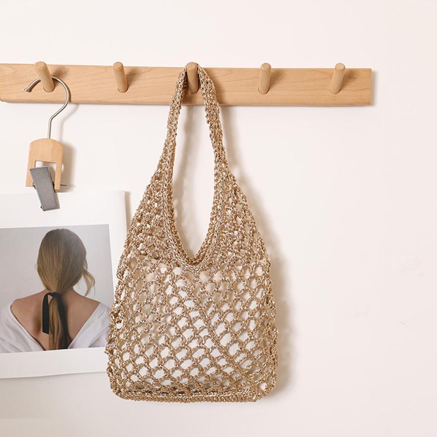 Gold/silver bright paper ropes hollow woven bags cott lining straw bag female Reticulate handbag netted beach shoulder bags 20x5x20cm золотий
Gold/silver bright paper ropes hollow woven bags cott lining straw bag female Reticulate handbag netted beach shoulder bags 20x5x20cm золотий