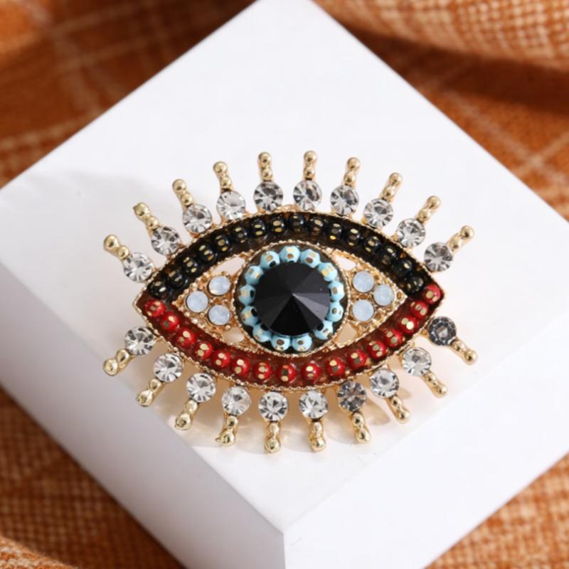 Creative Fashion Rhinestone Eyes Badges Pins Office Causal Brooch For Women Crystal Eyes Corsage Party Jewelry Accessories Gifts золотий
Creative Fashion Rhinestone Eyes Badges Pins Office Causal Brooch For Women Crystal Eyes Corsage Party Jewelry Accessories Gifts золотий