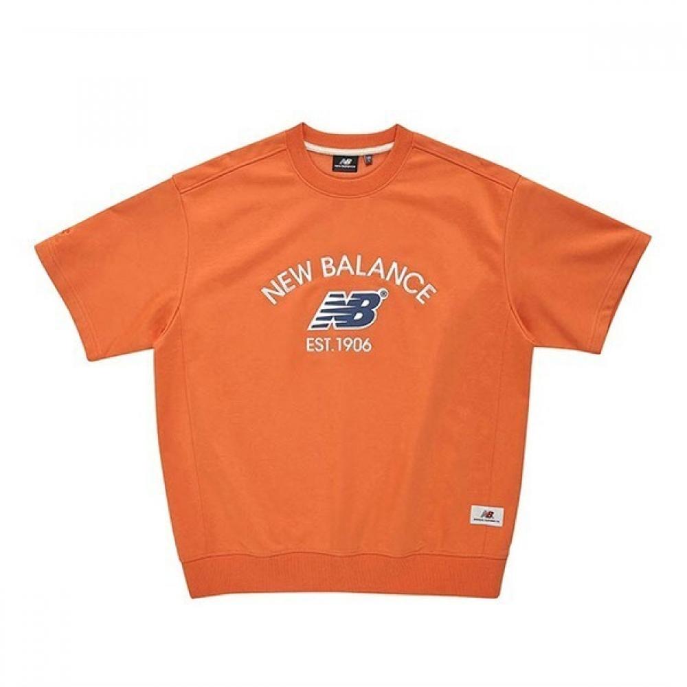 New Balance HAlf Club New BAlAnce A New BAlAnce Uni короткий рукав Overfit sweAtshirt Nbncd2 beige/90
New Balance HAlf Club New BAlAnce A New BAlAnce Uni короткий рукав Overfit sweAtshirt Nbncd2 beige/90