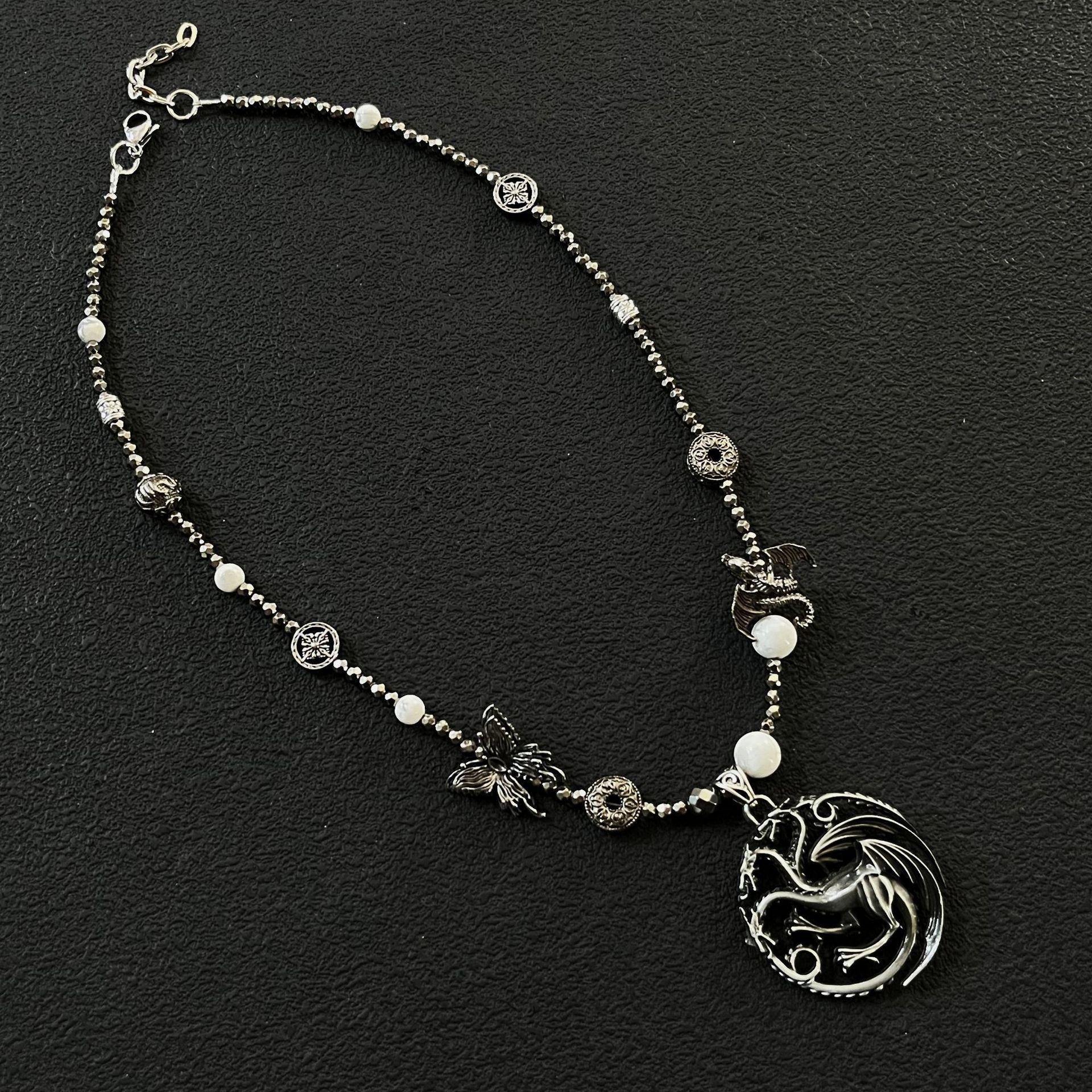 Retro European & American Ember Dragon Black Plated Necklace, Dark Style Subculture Clavicle Chain.
Retro European & American Ember Dragon Black Plated Necklace, Dark Style Subculture Clavicle Chain.
