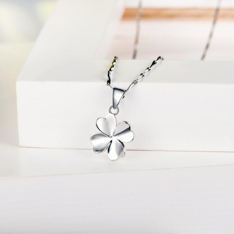 KOFSAC Fashion Sterling Necklaces For Women Simple Cute Lucky Clover Pendant Jewelry Lady Birthday Accessories Gifts 45cm
KOFSAC Fashion Sterling Necklaces For Women Simple Cute Lucky Clover Pendant Jewelry Lady Birthday Accessories Gifts 45cm