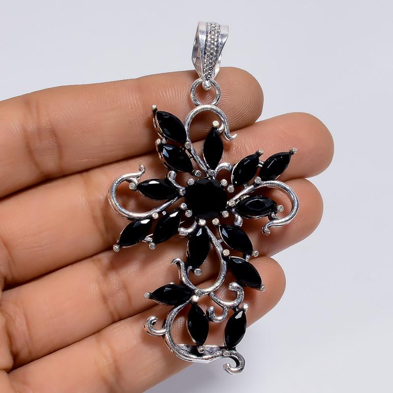 Excellent Top Grade Qualite 100% Natural Black Onyx Mix Shape Shape Ethnic Style Handmade Jewelry 925 Steling Silver Pendant 2.7 WSJ-5078 2.7
Excellent Top Grade Qualite 100% Natural Black Onyx Mix Shape Shape Ethnic Style Handmade Jewelry 925 Steling Silver Pendant 2.7 WSJ-5078 2.7