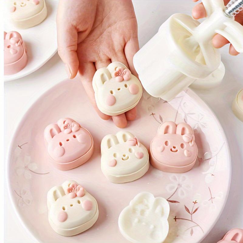 Plastic 3D Cute Rabbit Baking Mold, 50g Hand Press Cake Mold for Easter, Cartoon Rabbit Green Bean Dessert, Kitchen Baking Tool 50g 3D cute rabbit (1 mold + 2 pieces)
Plastic 3D Cute Rabbit Baking Mold, 50g Hand Press Cake Mold for Easter, Cartoon Rabbit Green Bean Dessert, Kitchen Baking Tool 50g 3D cute rabbit (1 mold + 2 pieces)
