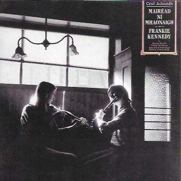 CD MAIRAD N MHAONAIGH FRANKIE KENN Ceol Aduaidh CEFCD102 GaelLinn UK World Music Used
CD MAIRAD N MHAONAIGH FRANKIE KENN Ceol Aduaidh CEFCD102 GaelLinn UK World Music Used