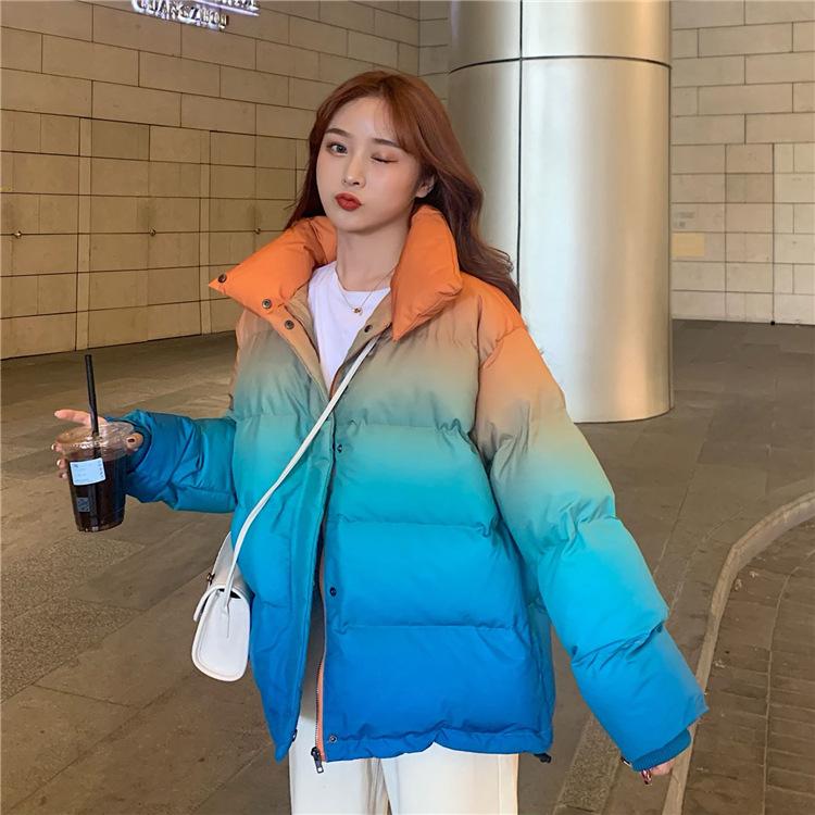 Новая зимняя корейская версия, свободное модное утолщенное хлопковое пальто с градиентом и воротником-стойкой, хлопковое пальто с длинными рукавами one size