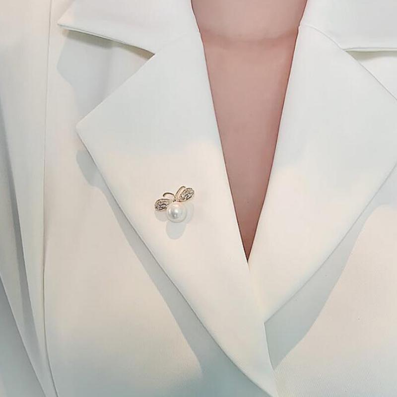 Rerto Bee Crystal Brooches For Women Enamel Rhinestone Animal Tassel Lapel Pins Men S Suit Collar Pin Badge Accessories A
Rerto Bee Crystal Brooches For Women Enamel Rhinestone Animal Tassel Lapel Pins Men S Suit Collar Pin Badge Accessories A