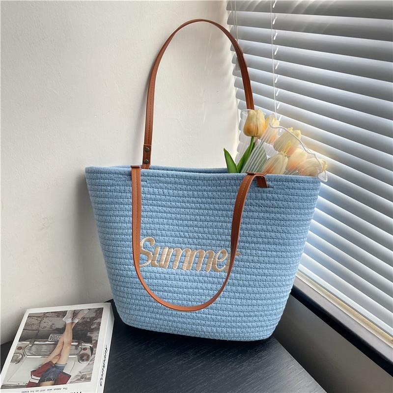 Плетеная соломенная сумка-тоут для женщин, дорожная плетеная сумка, женская новая соломенная сумка с алфавитом, пляжная сумка через плечо для отпуска, сумка-тоут большой вместимости синий