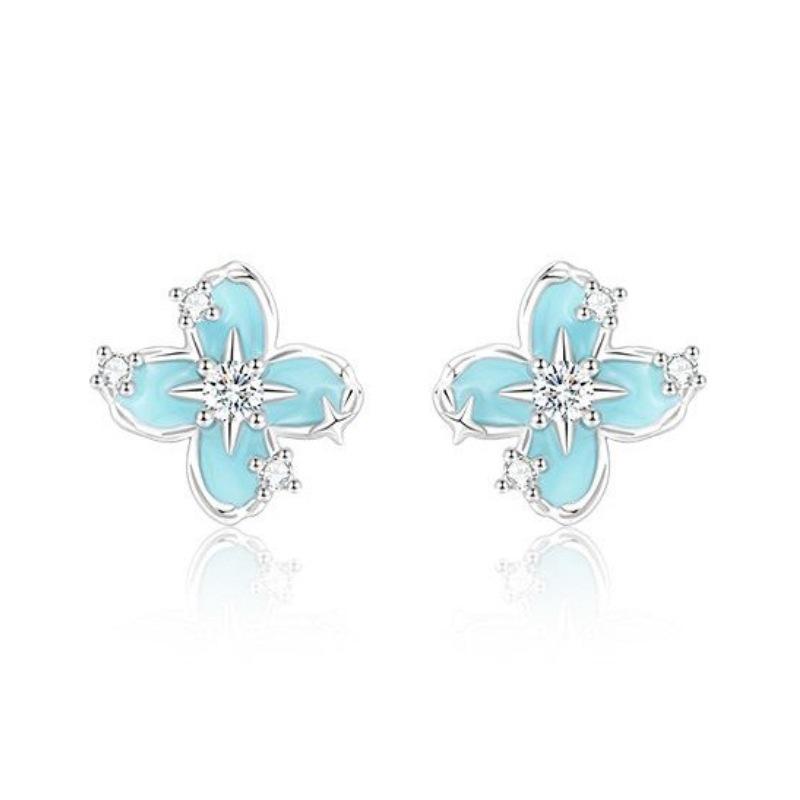 Star & Clover Sterling Silver Necklace: Luminous Enamel Pendant for Women 925 Sterling Silver
Star & Clover Sterling Silver Necklace: Luminous Enamel Pendant for Women 925 Sterling Silver