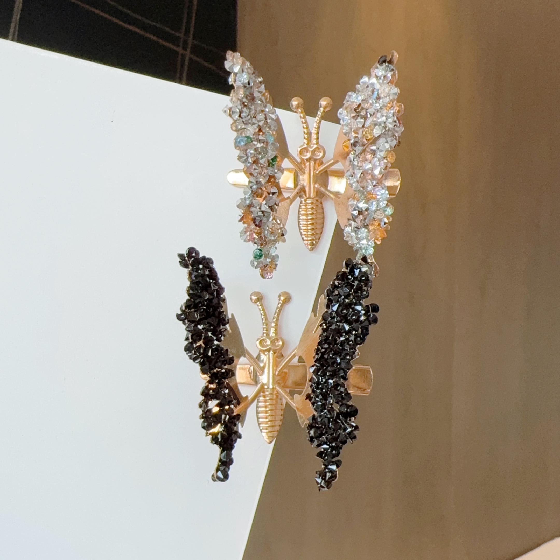 2PCS Elegant Tassel Butterfly Hairpin Female Retro Accessories Trembling Side Clip Moving Butterfly Headdress Party Jewelry Gift
2PCS Elegant Tassel Butterfly Hairpin Female Retro Accessories Trembling Side Clip Moving Butterfly Headdress Party Jewelry Gift