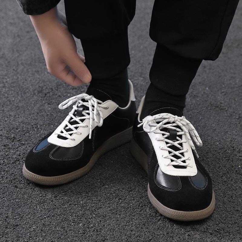 Niche sports and leisure board shoes men s Korean version of genuine leather breathable and versatile retro invisible inner height increase 5cm Germa 38 чёрный
Niche sports and leisure board shoes men s Korean version of genuine leather breathable and versatile retro invisible inner height increase 5cm Germa 38 чёрный