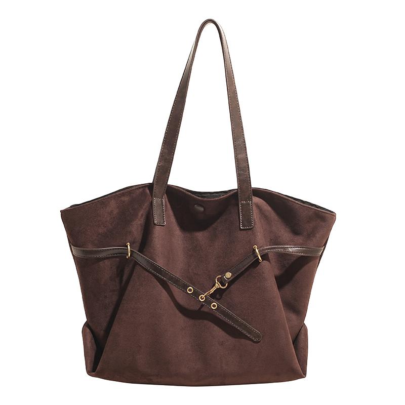 Faux Suede Solid Color Large Capacity Shoulder Bags Buckle Commute Ladies Bags 2026 Brand Versatile Temperament Women s Handbags кавовий
Faux Suede Solid Color Large Capacity Shoulder Bags Buckle Commute Ladies Bags 2026 Brand Versatile Temperament Women s Handbags кавовий