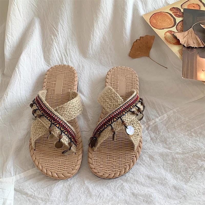 Handmade Thai woven beach slippers women s summer wear new holiday cool slippers 40 бежевий
Handmade Thai woven beach slippers women s summer wear new holiday cool slippers 40 бежевий