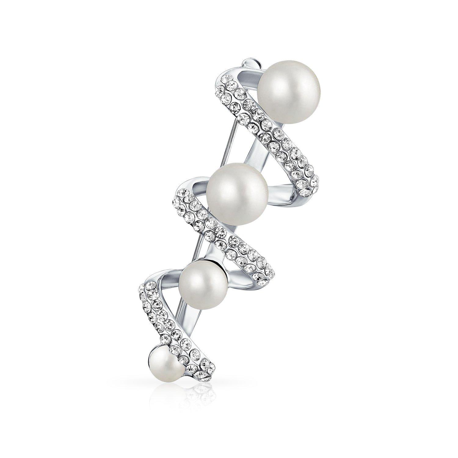 Bridal Fashion Statement Crystal Spiral White Simulated Pearl Scarf Brooch Pin Graduated Silver Plated for Women.
Bridal Fashion Statement Crystal Spiral White Simulated Pearl Scarf Brooch Pin Graduated Silver Plated for Women.