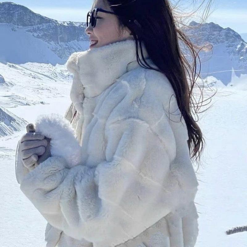 Осенне-зимняя новая шуба из искусственного кроличьего меха рекс, короткая теплая утолщенная плюшевая куртка S 80-47.5kg
Осенне-зимняя новая шуба из искусственного кроличьего меха рекс, короткая теплая утолщенная плюшевая куртка S 80-47.5kg