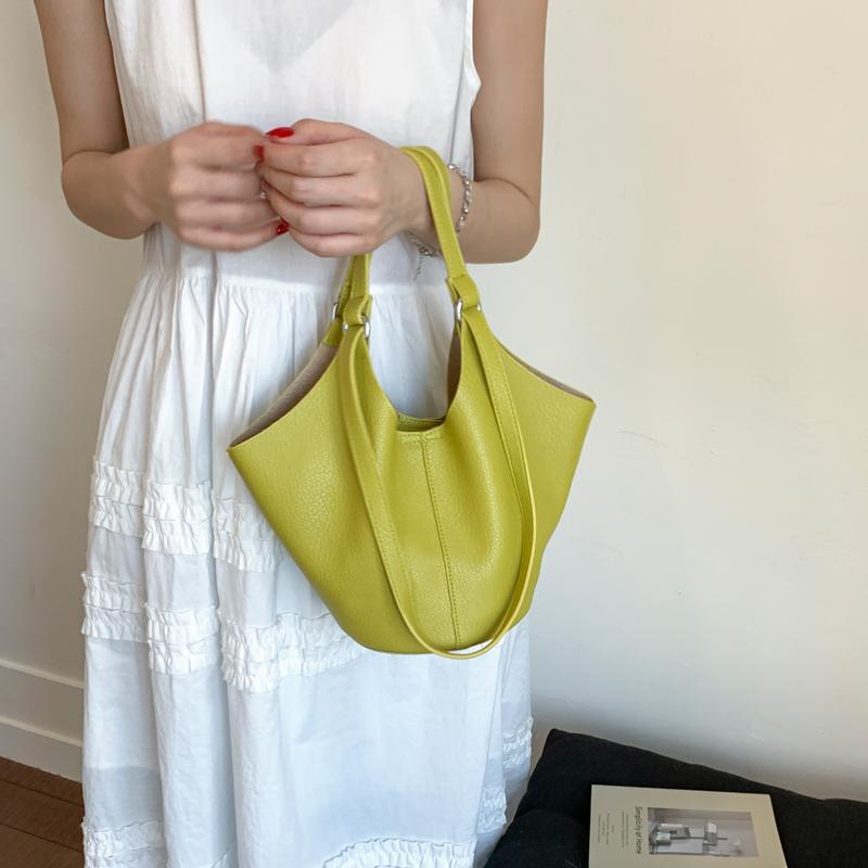 French Style Bucket Bags Women Design Sense Casual Commute One Shoulder Bags Light Luxury Red Bridal Handbags Trend 2026 (30cm<Max Length<50cm) зелёный
French Style Bucket Bags Women Design Sense Casual Commute One Shoulder Bags Light Luxury Red Bridal Handbags Trend 2026 (30cm<Max Length<50cm) зелёный