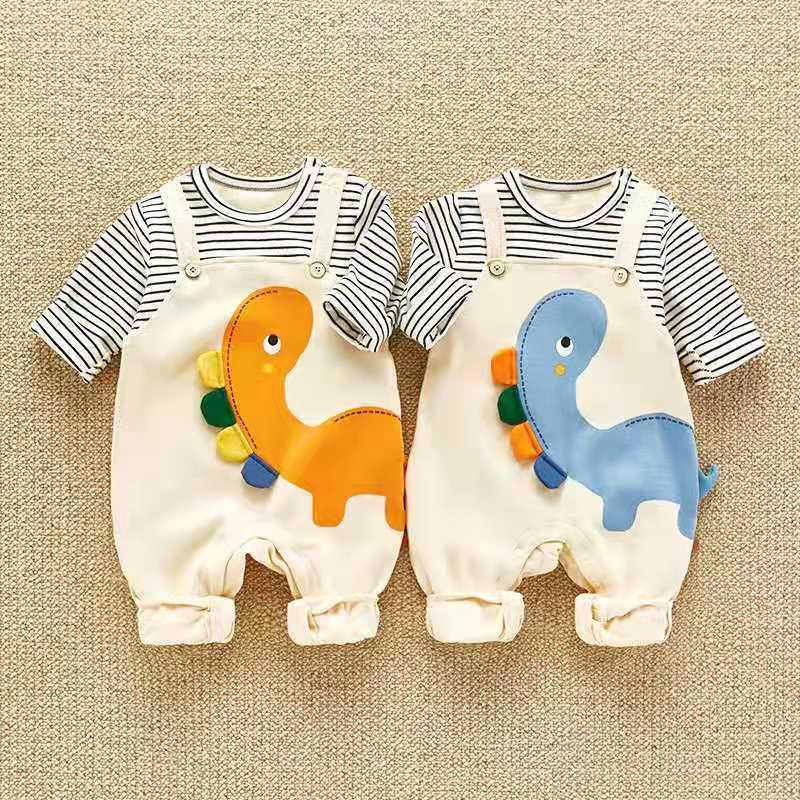 Full Moon Baby Romper Onesie - Cartoon Style Newborn Clothes for Boys/Girls, Adorable & Trendy for Spring/Autumn Outings 90 cm
Full Moon Baby Romper Onesie - Cartoon Style Newborn Clothes for Boys/Girls, Adorable & Trendy for Spring/Autumn Outings 90 cm