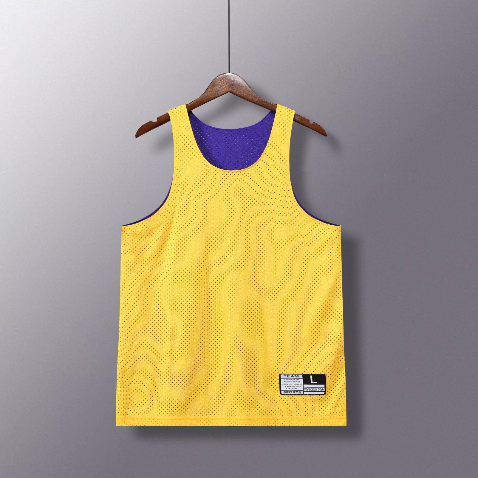 Двусторонняя сетчатая баскетбольная майка для трансграничной торговли: Трендовый однотонный фитнес-жилет без рукавов с узкими плечами. XL
Двусторонняя сетчатая баскетбольная майка для трансграничной торговли: Трендовый однотонный фитнес-жилет без рукавов с узкими плечами. XL