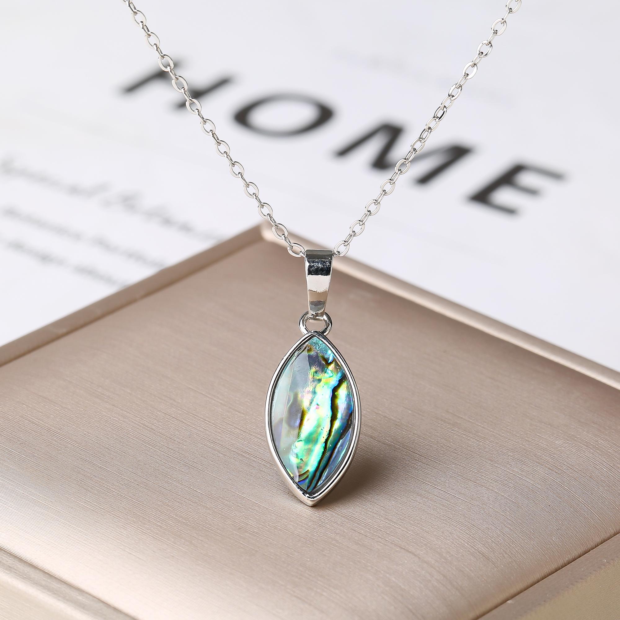 Gold Plated Natural Abalone Shell Pendant Necklace for Women Waterdrop Heart Oval Square Shell Choker Boho Beach Fashion Zircon
Gold Plated Natural Abalone Shell Pendant Necklace for Women Waterdrop Heart Oval Square Shell Choker Boho Beach Fashion Zircon