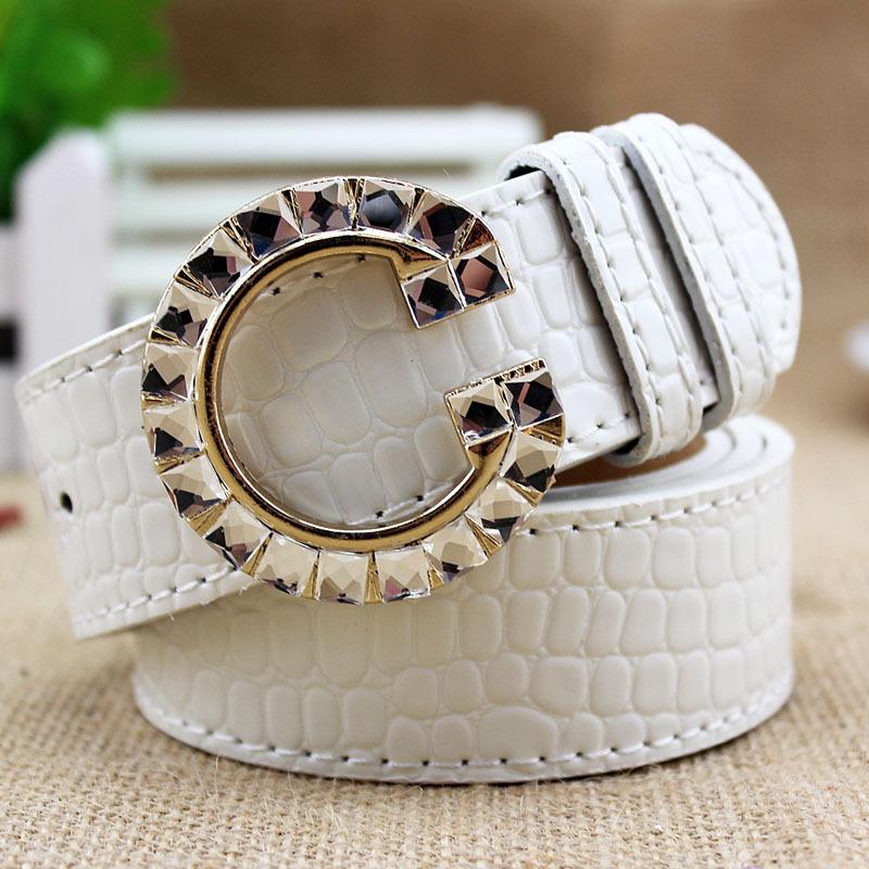 Classic Large Diamond Buckle Stone Pattern Pu Belt Women S Ladies Fashion Accessories Belt білий
Classic Large Diamond Buckle Stone Pattern Pu Belt Women S Ladies Fashion Accessories Belt білий
