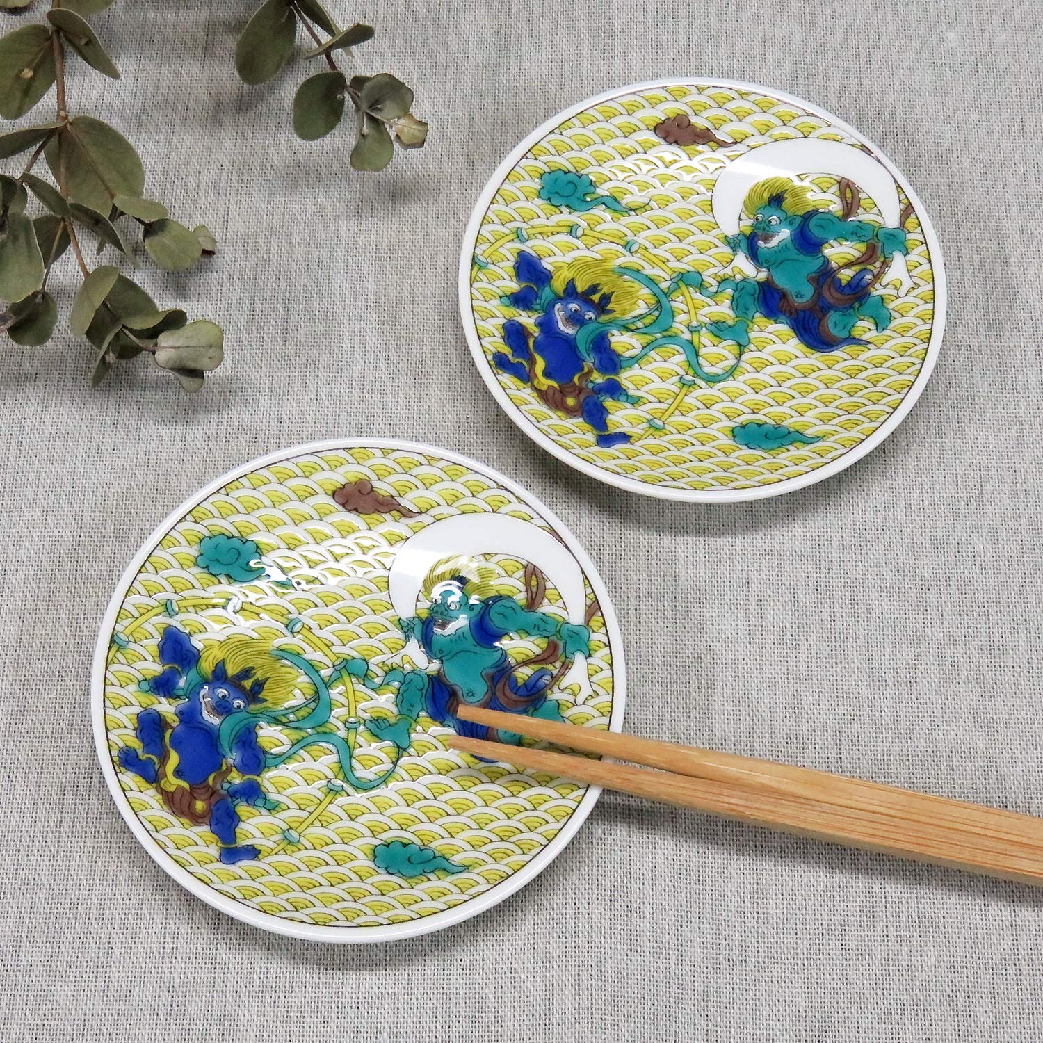 Японский склад Kutani Ware Lucky Bean Plate Fujin Raijin of Ceramic Small Plate Serviсe Plate Brand Japanese Tableware (Набор 2)
Японский склад Kutani Ware Lucky Bean Plate Fujin Raijin of Ceramic Small Plate Serviсe Plate Brand Japanese Tableware (Набор 2)