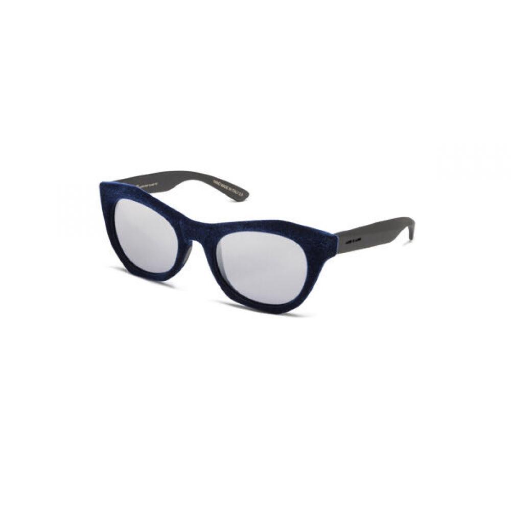 Italia Independent Ii 0923v 022.cng Women Sunglasses Blue/52-20-135
Italia Independent Ii 0923v 022.cng Women Sunglasses Blue/52-20-135