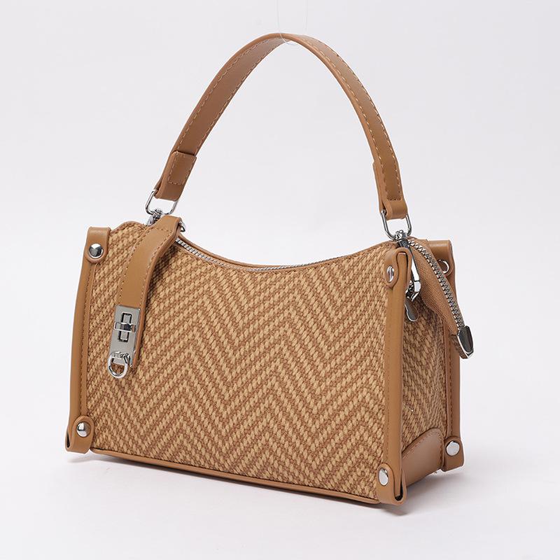 Популярная в этом году женская портативная сумка-багет с бриллиантами, новая осенняя коллекция 2025 года, повседневная сумка через плечо в иностранном стиле высокого класса хаки
Популярная в этом году женская портативная сумка-багет с бриллиантами, новая осенняя коллекция 2025 года, повседневная сумка через плечо в иностранном стиле высокого класса хаки