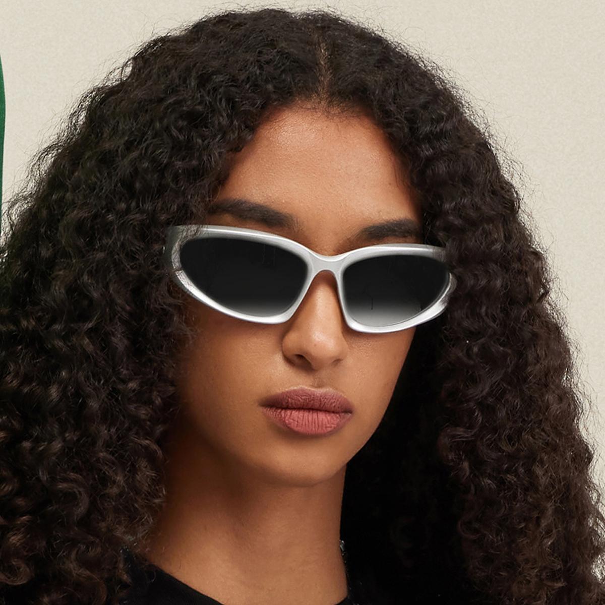 Солнцезащитные очки в стиле ретро стимпанк для женщин и мужчин унисекс винтажные спортивные очки для верховой езды хип-хоп солнцезащитные очки с защитой от ультрафиолета панк-очки
Солнцезащитные очки в стиле ретро стимпанк для женщин и мужчин унисекс винтажные спортивные очки для верховой езды хип-хоп солнцезащитные очки с защитой от ультрафиолета панк-очки