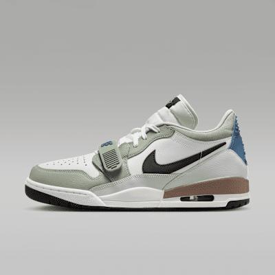 Jordan Legacy 312 Low Jade Horizon 44.5
Jordan Legacy 312 Low Jade Horizon 44.5