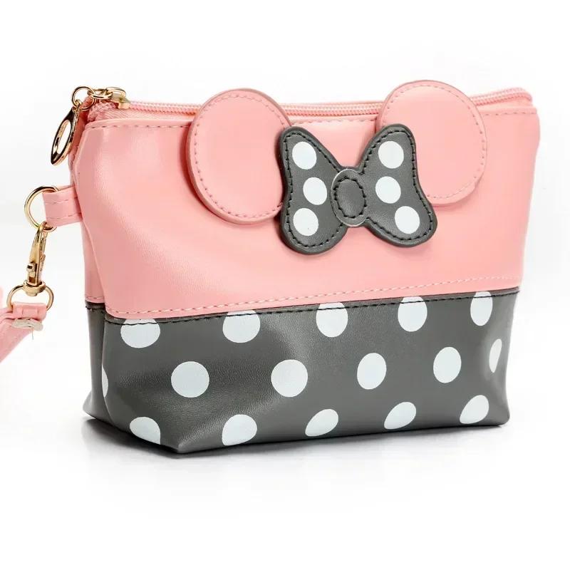 Travel Cosmetic Bag Cartoon Bow Makeup Case Women Hand Holding Cute Handbag Organizer Storage Pouch Toiletry Wash Bags Quality
Travel Cosmetic Bag Cartoon Bow Makeup Case Women Hand Holding Cute Handbag Organizer Storage Pouch Toiletry Wash Bags Quality