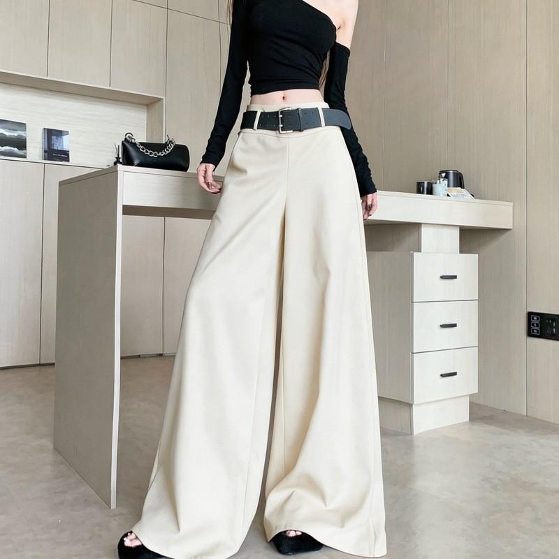 Vintage Chic Loose Wide-Leg Beige Pants for Spring/Summer - New Women s Fashion Arrival
Vintage Chic Loose Wide-Leg Beige Pants for Spring/Summer - New Women s Fashion Arrival