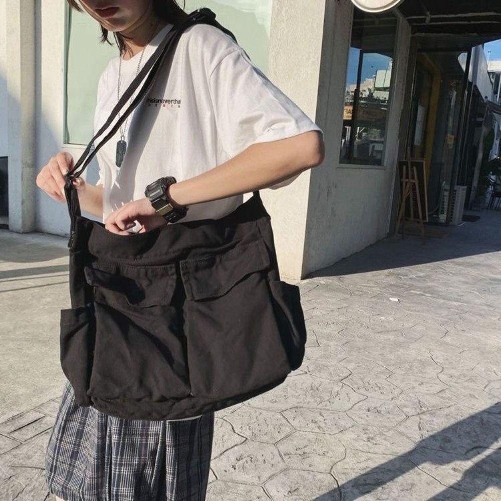 Холщовые винтажные сумки через плечо Harajuku Crossbody Bag Fashion Teenager Messenger Bag Women коричневый
Холщовые винтажные сумки через плечо Harajuku Crossbody Bag Fashion Teenager Messenger Bag Women коричневый