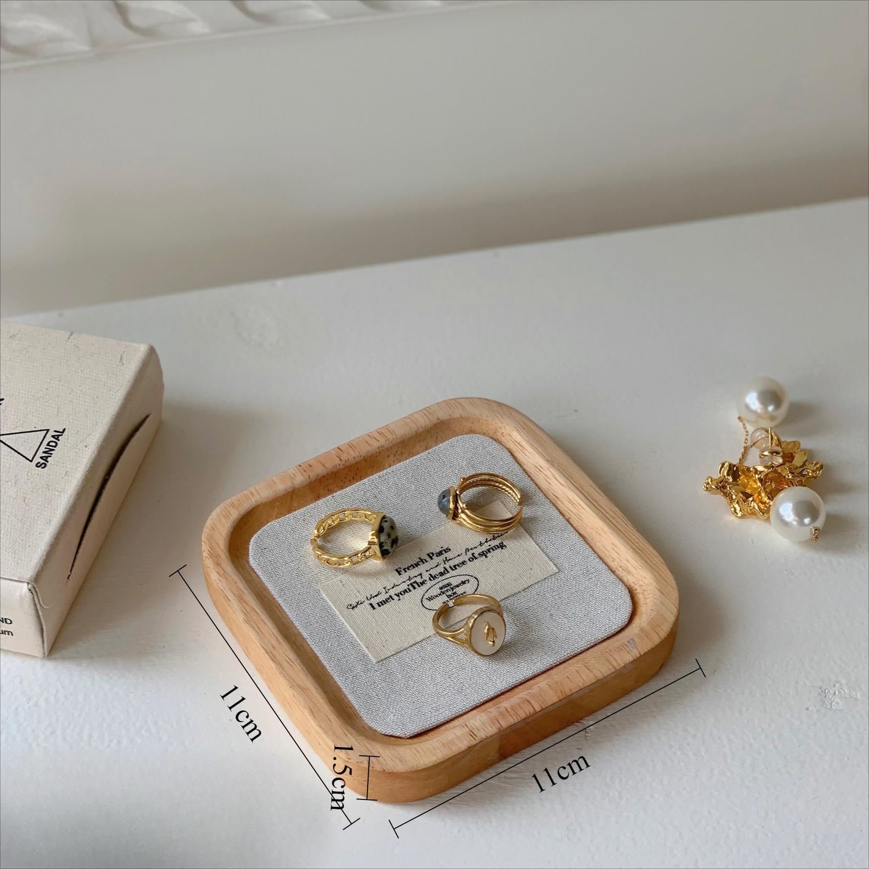 Linen Jewelry Organizer Tray Necklace Baggy Storage Pallet Wooden Rings Display Holder Jeweler Glass Cabinet Showcase Tray
Linen Jewelry Organizer Tray Necklace Baggy Storage Pallet Wooden Rings Display Holder Jeweler Glass Cabinet Showcase Tray