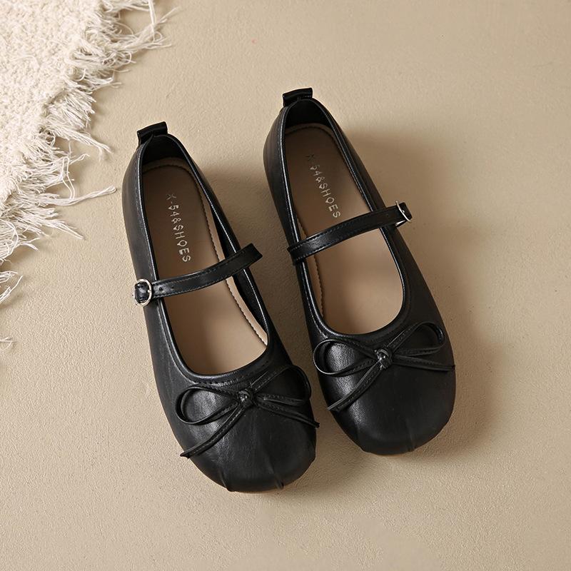 Korean version of flat bottom one-word Mary Jane small leather shoes women s 2025 new summer square head pleated bow versatile single shoes 40 чёрный
Korean version of flat bottom one-word Mary Jane small leather shoes women s 2025 new summer square head pleated bow versatile single shoes 40 чёрный