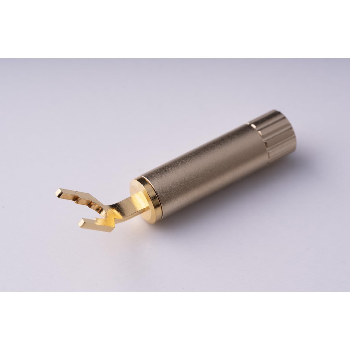KOJO Crystal lug to Super Stick type virtual earth Mitsuki Seiko EpY-G (Y (M4 M8) type) compact!! (ground terminal)
KOJO Crystal lug to Super Stick type virtual earth Mitsuki Seiko EpY-G (Y (M4 M8) type) compact!! (ground terminal)