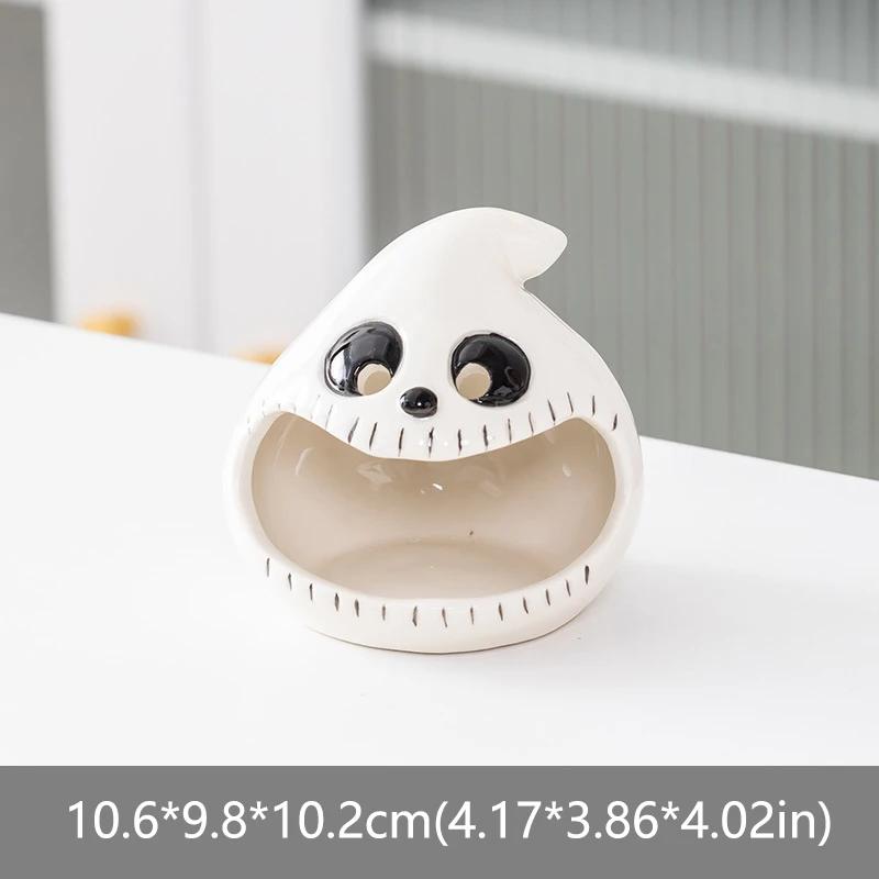 Ceramic Ghost Candle Holder Pumpkin Bat Candlestick Candy Storage Desktop Scented Candle Ornament Heat Resistant Home Decor Gift
Ceramic Ghost Candle Holder Pumpkin Bat Candlestick Candy Storage Desktop Scented Candle Ornament Heat Resistant Home Decor Gift