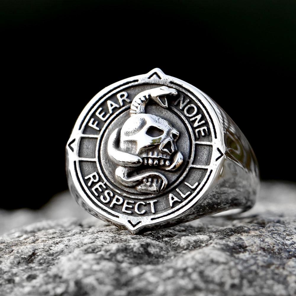 NEW Men s 316L stainless steel Viking Punk Rock Gothic skull ring with snake fashion jewelry for gift 7
NEW Men s 316L stainless steel Viking Punk Rock Gothic skull ring with snake fashion jewelry for gift 7
