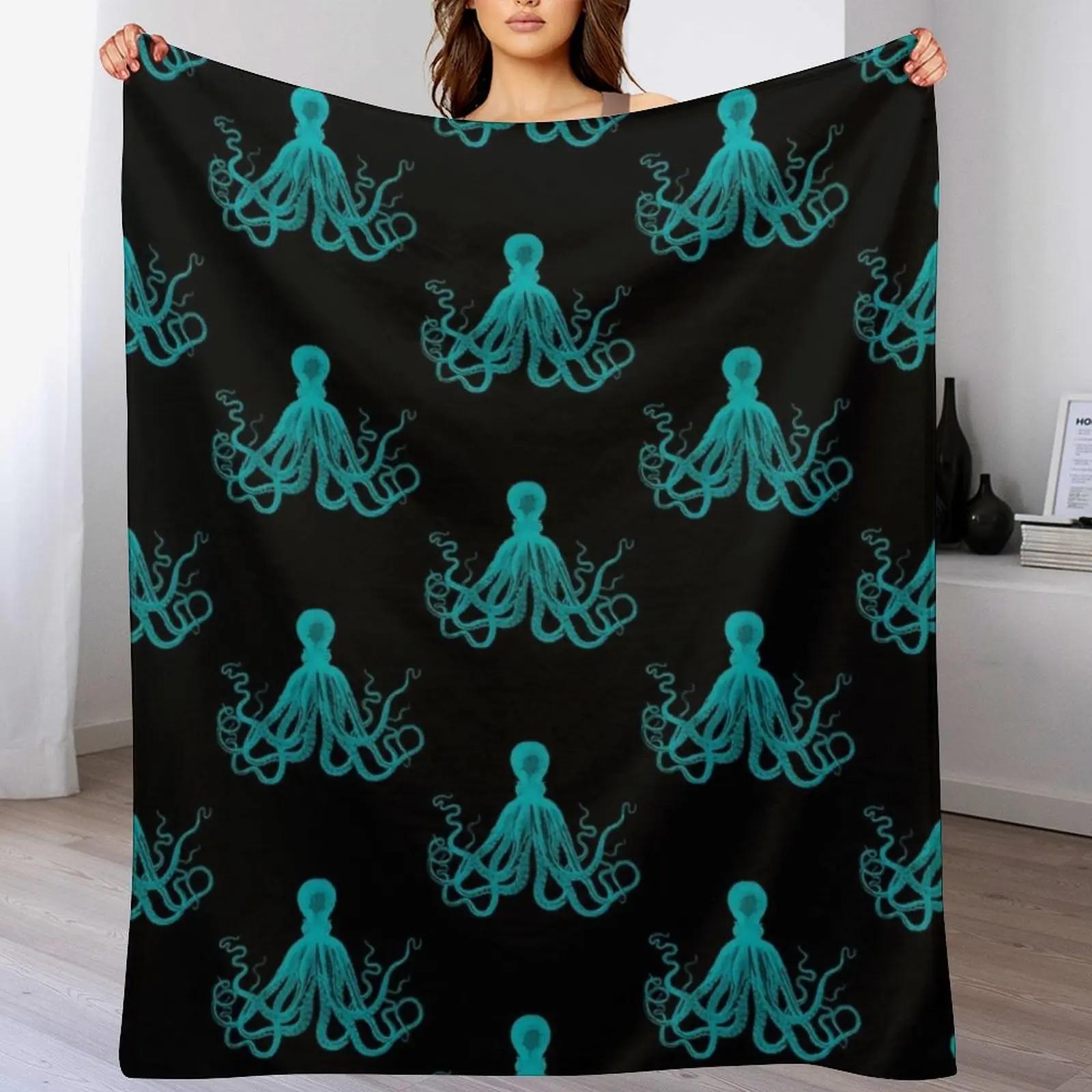 Giant Octopus Graphic Throw Blanket Anti Shedding Soft Fuzzy Blanket for Home 102x76cm(40x30in)
Giant Octopus Graphic Throw Blanket Anti Shedding Soft Fuzzy Blanket for Home 102x76cm(40x30in)