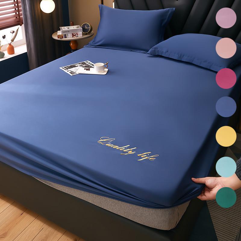 Мягкая эластичная простыня наматрасник (Без наволочки)
Мягкая эластичная простыня наматрасник (Без наволочки)