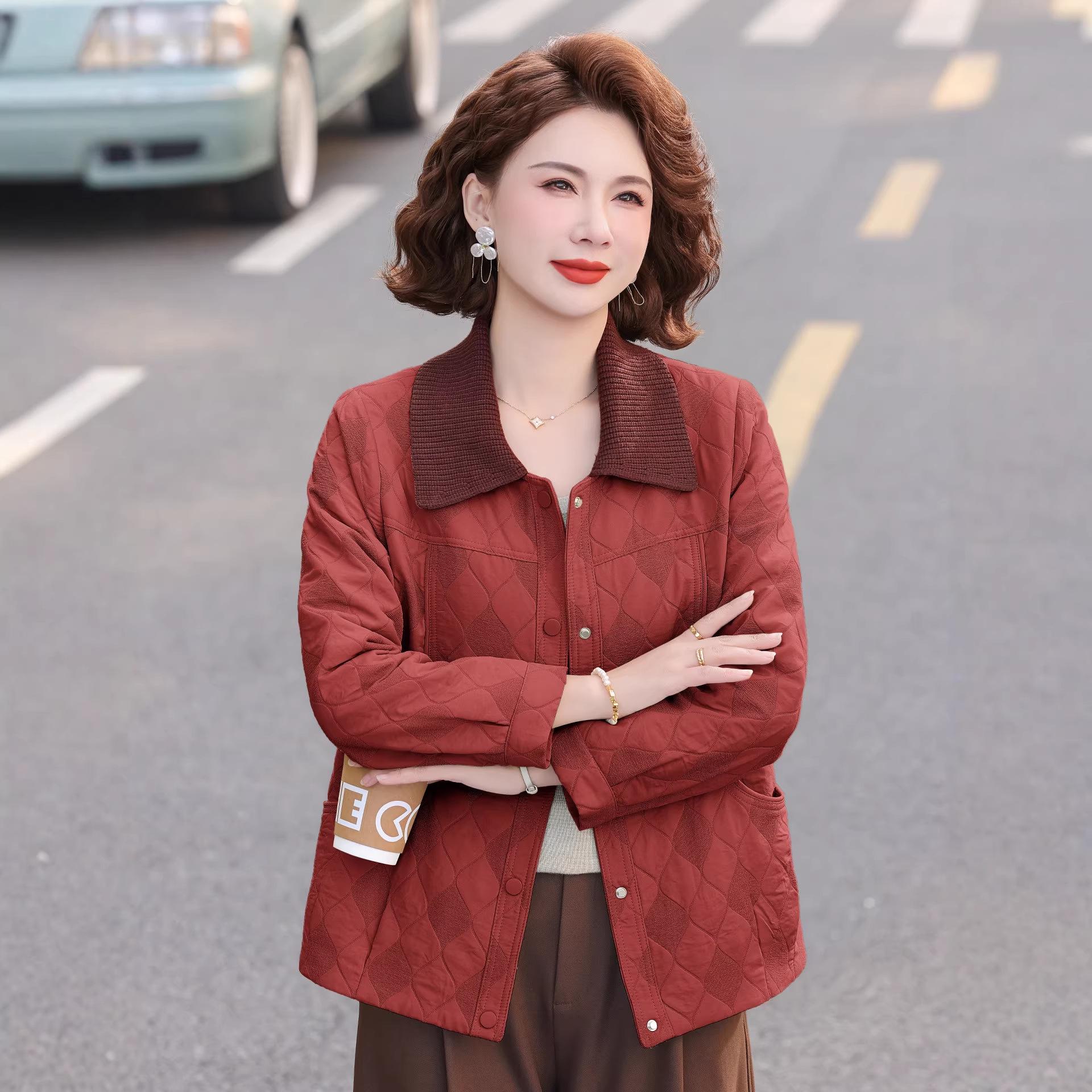 2026 New Style Plaid Lapel Cardigan for Stylish Moms: Early Spring Jacket, Perfect for Mother s Day 4XL (suggested 145-160 jin)
2026 New Style Plaid Lapel Cardigan for Stylish Moms: Early Spring Jacket, Perfect for Mother s Day 4XL (suggested 145-160 jin)