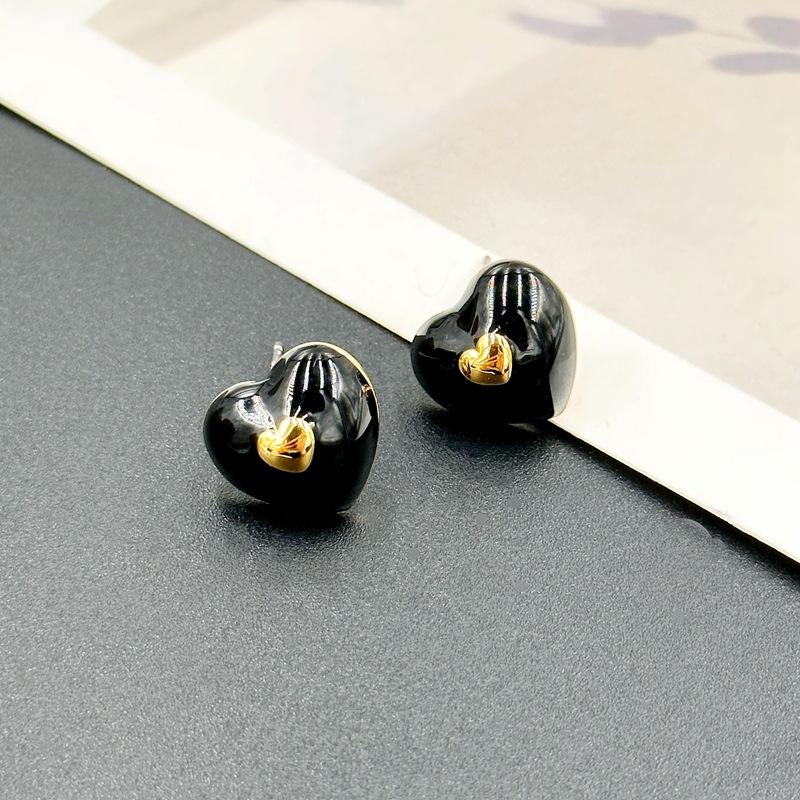 Design High-End Earrings Women S Drop Glaze Love Exquisite Small Stud Earrings чорний
Design High-End Earrings Women S Drop Glaze Love Exquisite Small Stud Earrings чорний