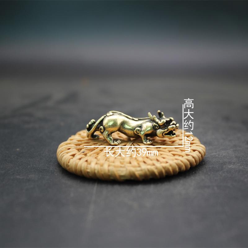 Латунная фигурка Пиксю, приносящая удачу, офисное украшение для рабочего стола, ретро, маленькие бронзовые поделки
Латунная фигурка Пиксю, приносящая удачу, офисное украшение для рабочего стола, ретро, маленькие бронзовые поделки