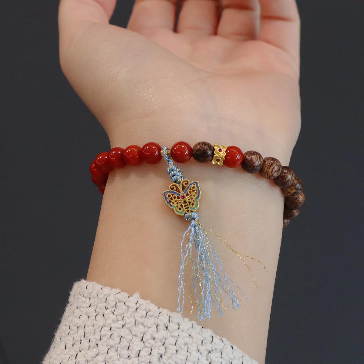 New Chinese Nanhong agate beaded braceletfashion women daily jewelry gift
New Chinese Nanhong agate beaded braceletfashion women daily jewelry gift