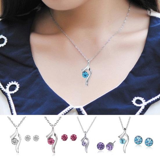 1 компл., комплект серег и ожерелья, изысканное мастерство, элегантное ожерелье со стразами, серьги, модные ювелирные аксессуары
1 компл., комплект серег и ожерелья, изысканное мастерство, элегантное ожерелье со стразами, серьги, модные ювелирные аксессуары