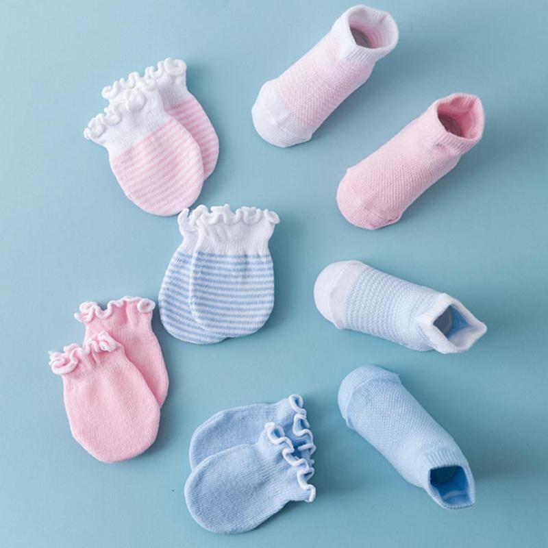 New 0-6 months old baby socks with anti scratch gloves newborn baby socks set 0-6months
New 0-6 months old baby socks with anti scratch gloves newborn baby socks set 0-6months